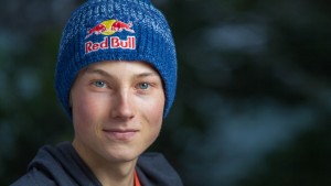 Алекс Мегос